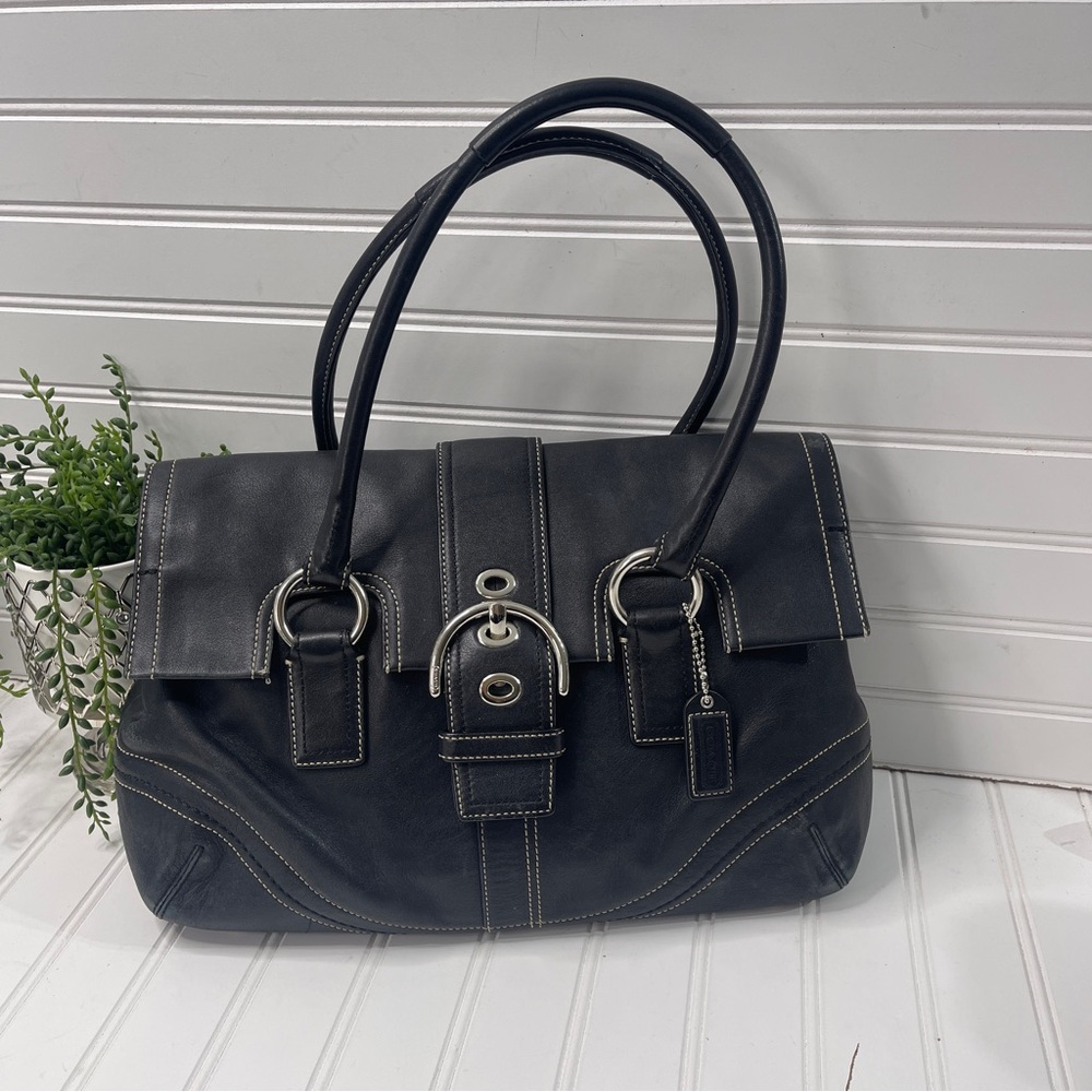 Vintage Y2K black Coach Soho Flap leather Shoulder mini Bag 10909